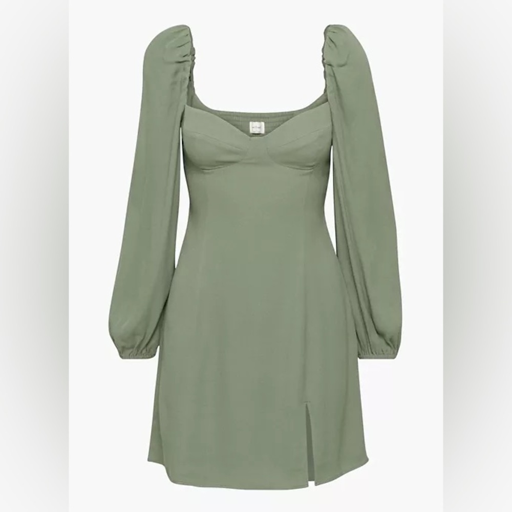 BNWT Aritzia Novella Dress
